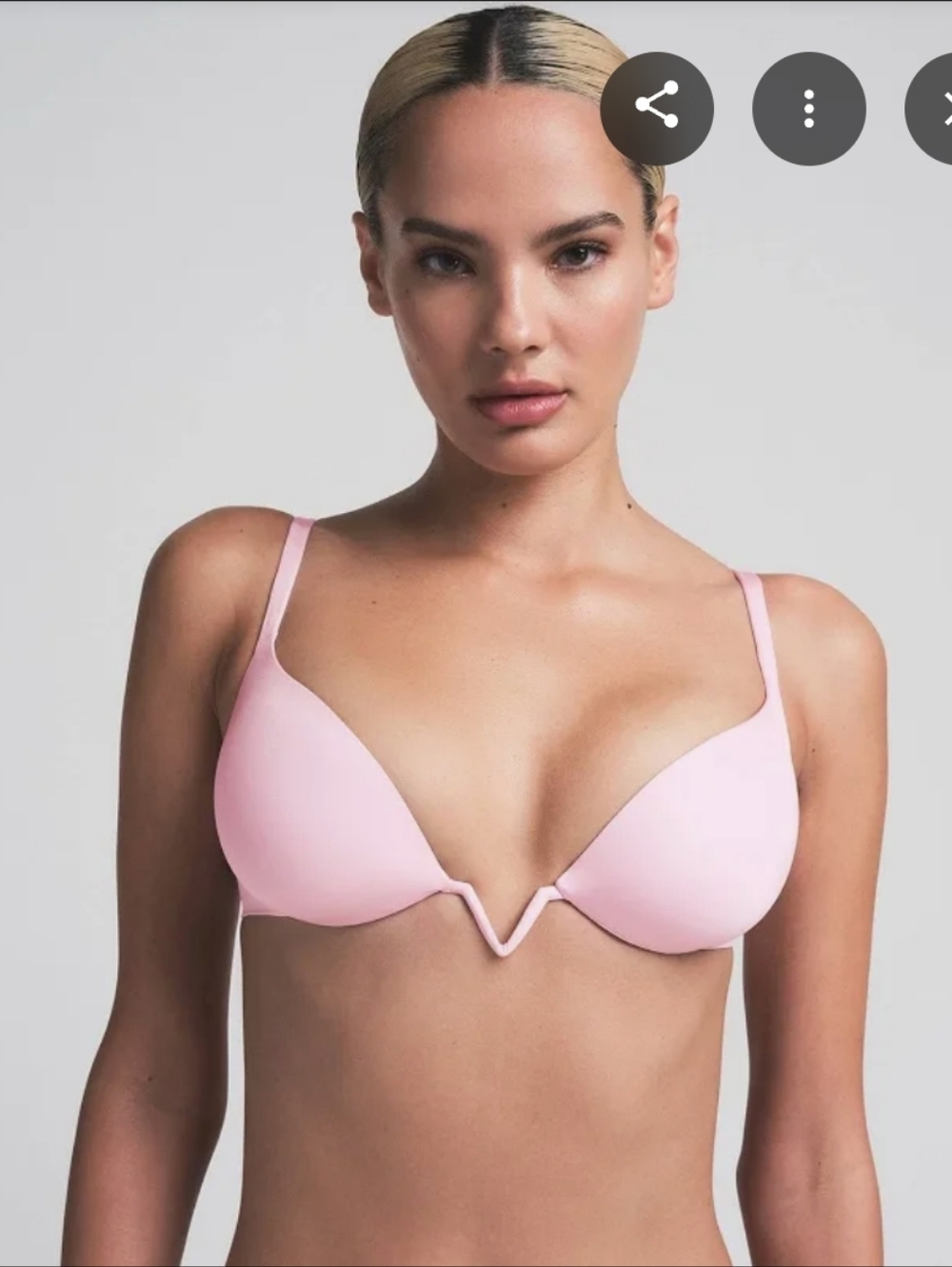 SKIMS Women's Deep Plunge Push-Up Bra